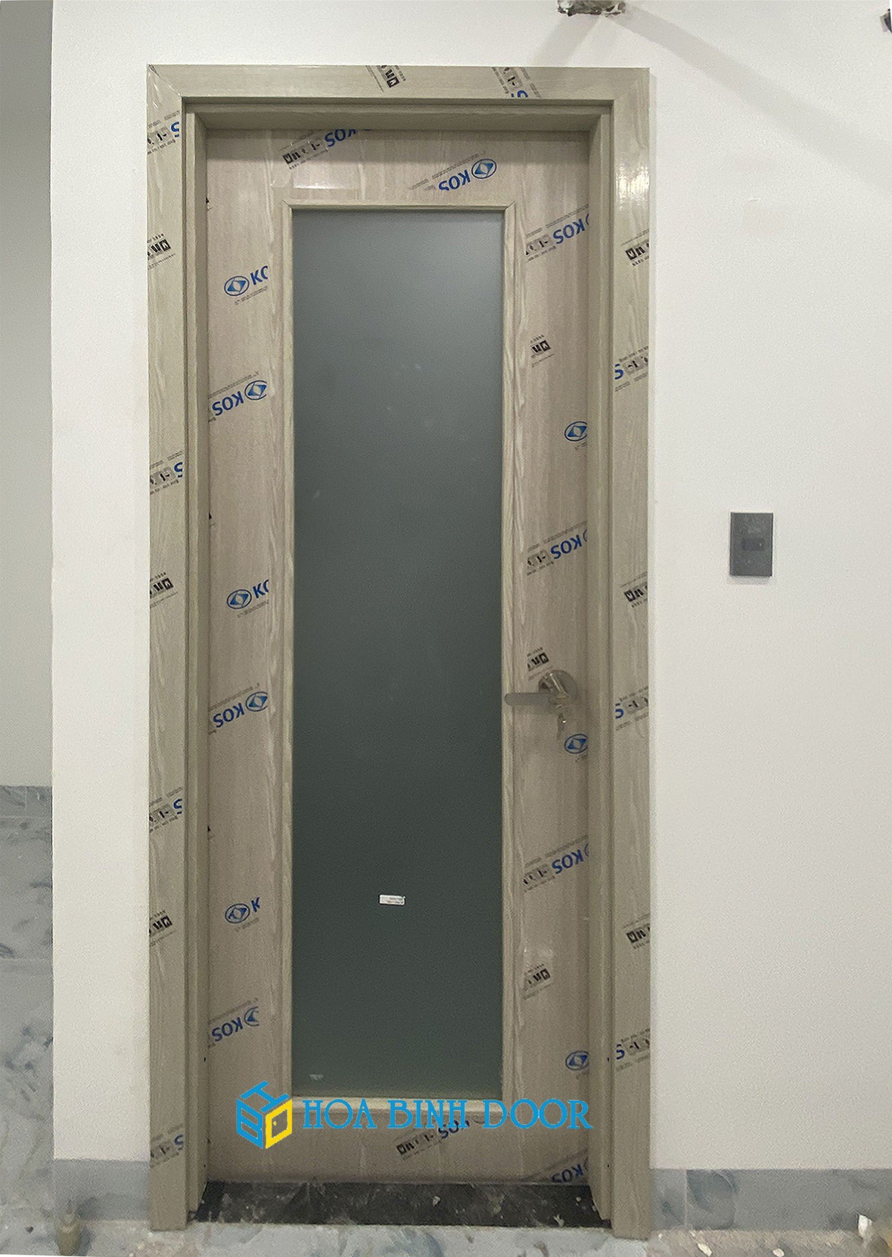 Nội, ngoại thất: Cửa nhựa ABS tại Dĩ An- Bình Dương- cửa nhựa giả gỗ 347
