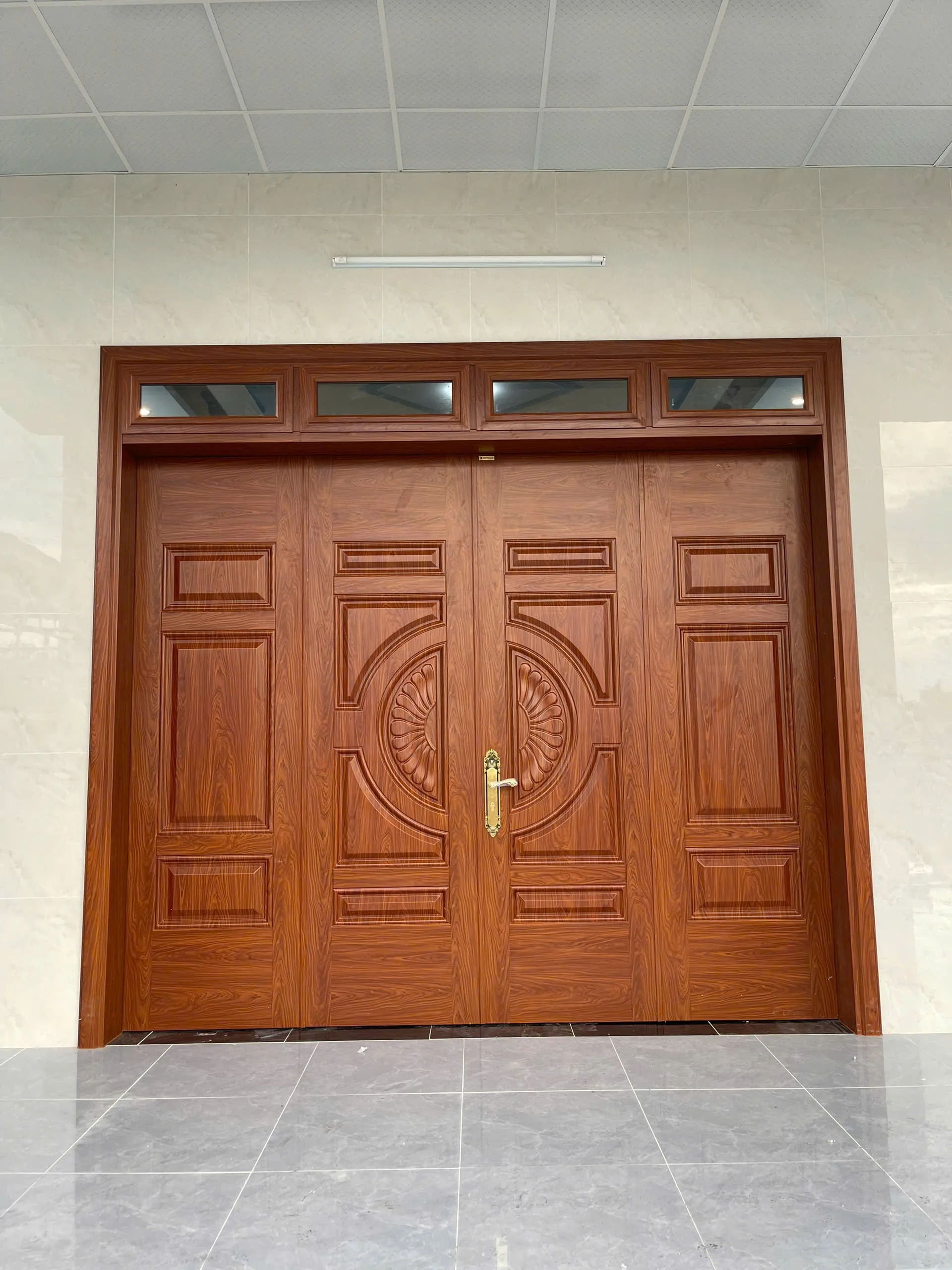 Gia-cua-thep-van-go-tai-thanh-hoa-long-an