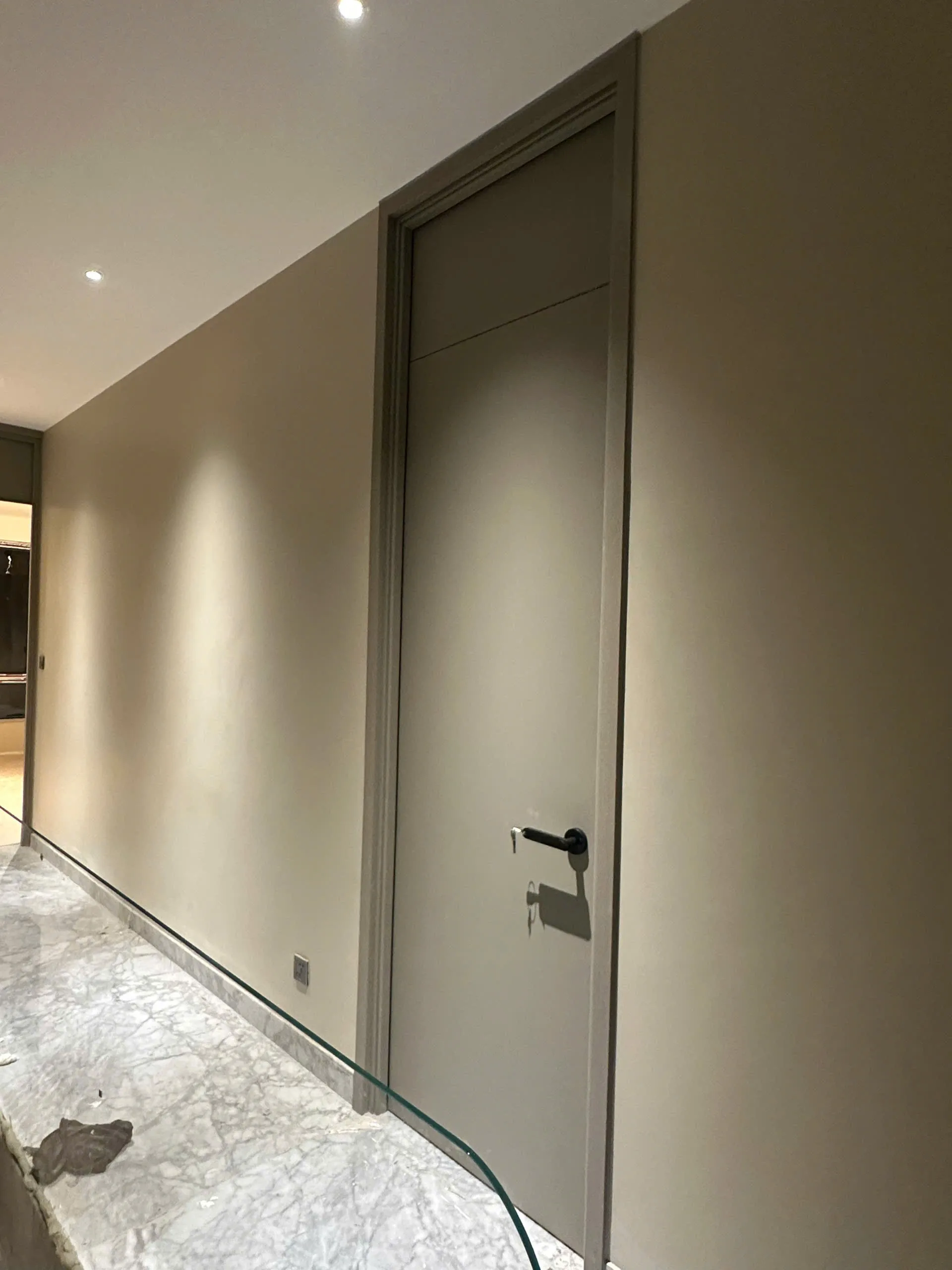 Gia-cua-nhua-composite-Ofix