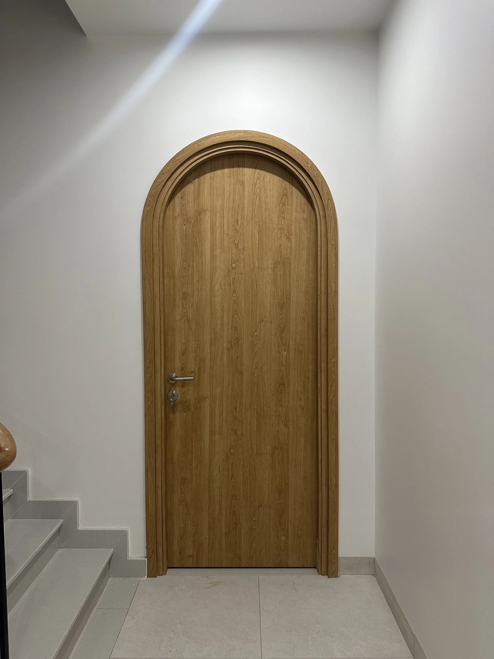 Gia-cua-vòm-nhua-composite-tai-phuong-sai-gon