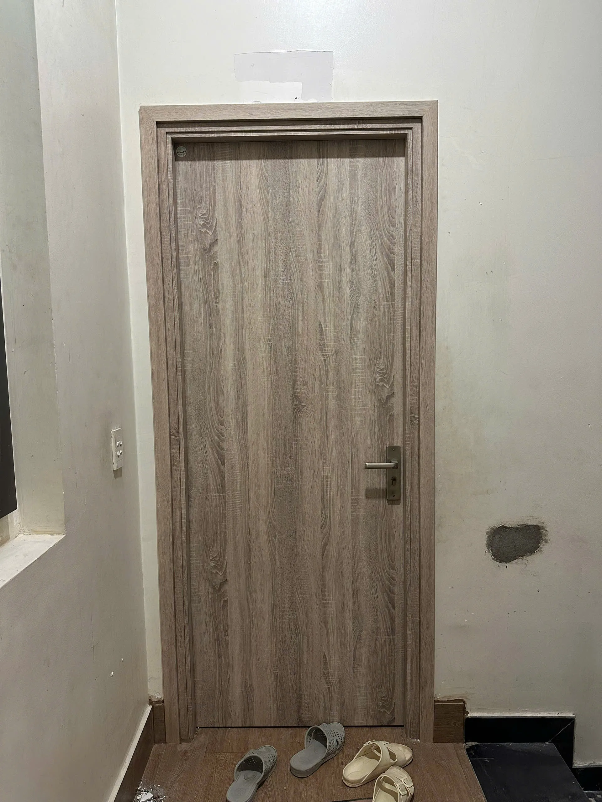 Gia-cua-nhua-tai-phuong-sai-gon